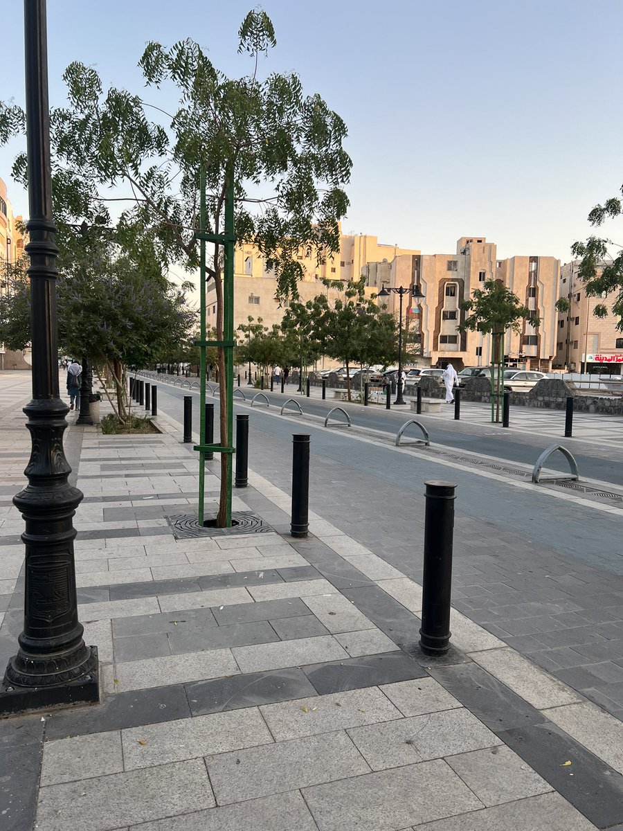 الحمدلله على الاطمئنان و السلام و سكينة الروح و راحة البال والاستقرار و الهدوء .🤍