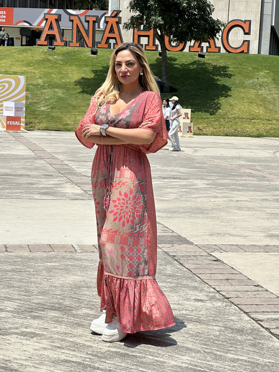 OmegaVzquez's tweet image. Casa llena para escuchar a @LopezCasarinJ en @UniversidadAnahuac #Interacción