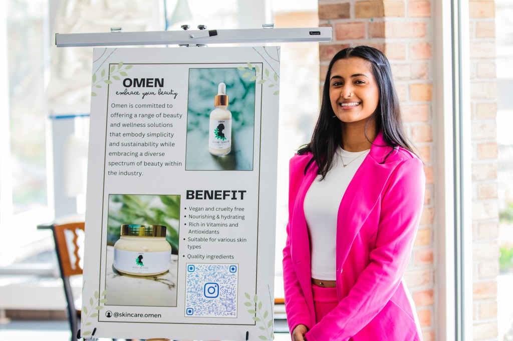 Muskegon Community College tweet media