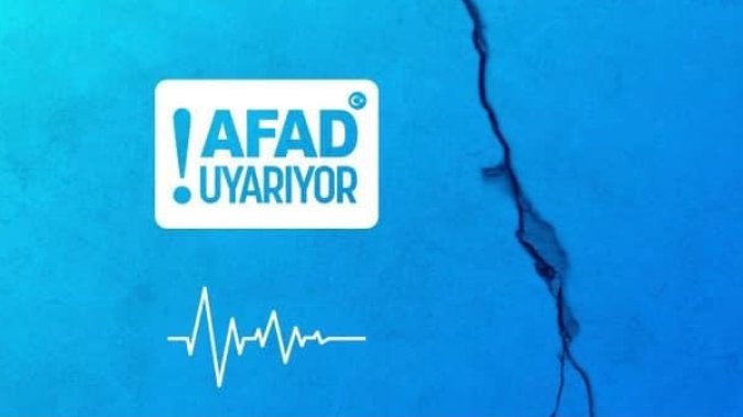 'Hasarlı yapılara kesinlikle girmeyin' 

ucuncusayfahaber.com.tr/haber/hasarli_… 

#AFAD #Deprem