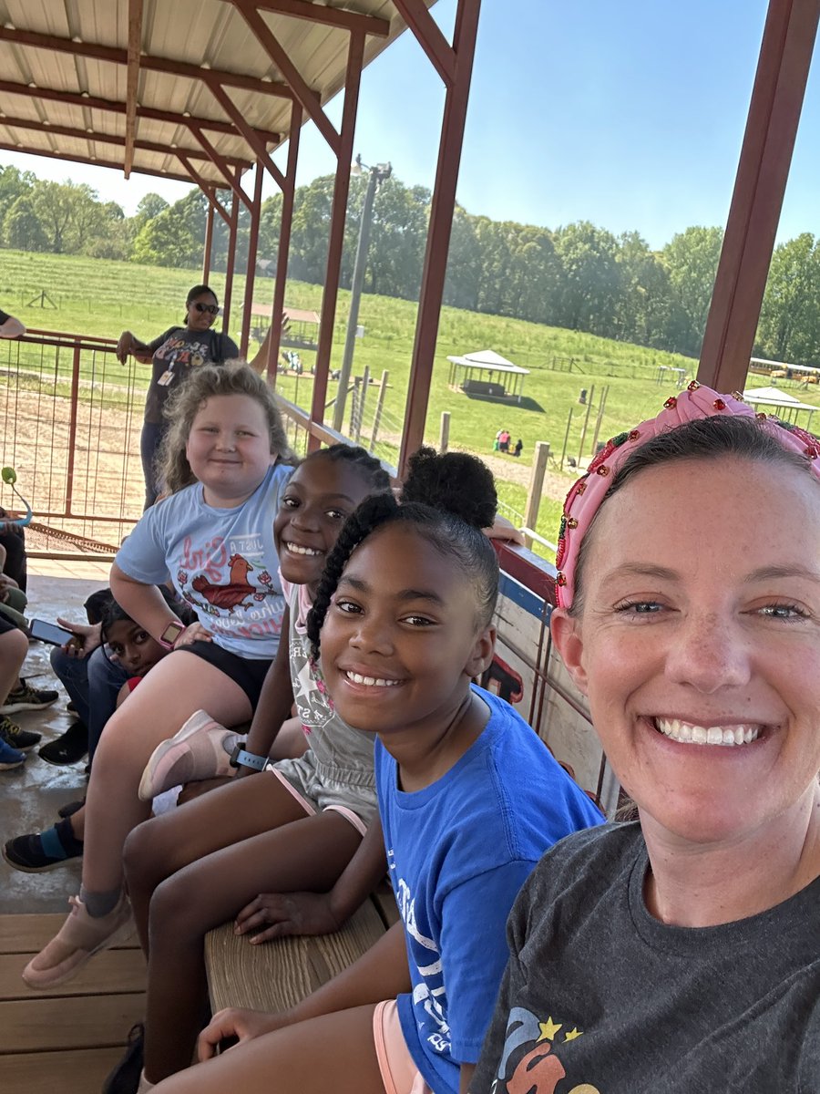 Lauren Slimming tweet media