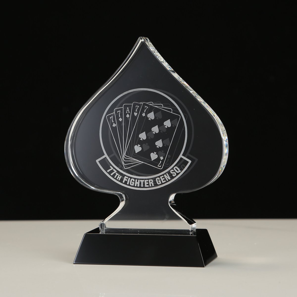 awardstrophyusa's tweet photo. Crystal Poker Spade Award @awardstrophyusa the best crystal awards manufacturer and supplier in USA.

#poker #spade #casino #award #awards #crystalaward #crystalawards #crystalrecognitionawards #recognitionawards #corporateawards #companyawards #employeeawards #trophyshop https://t.co/H5owiaDRAk