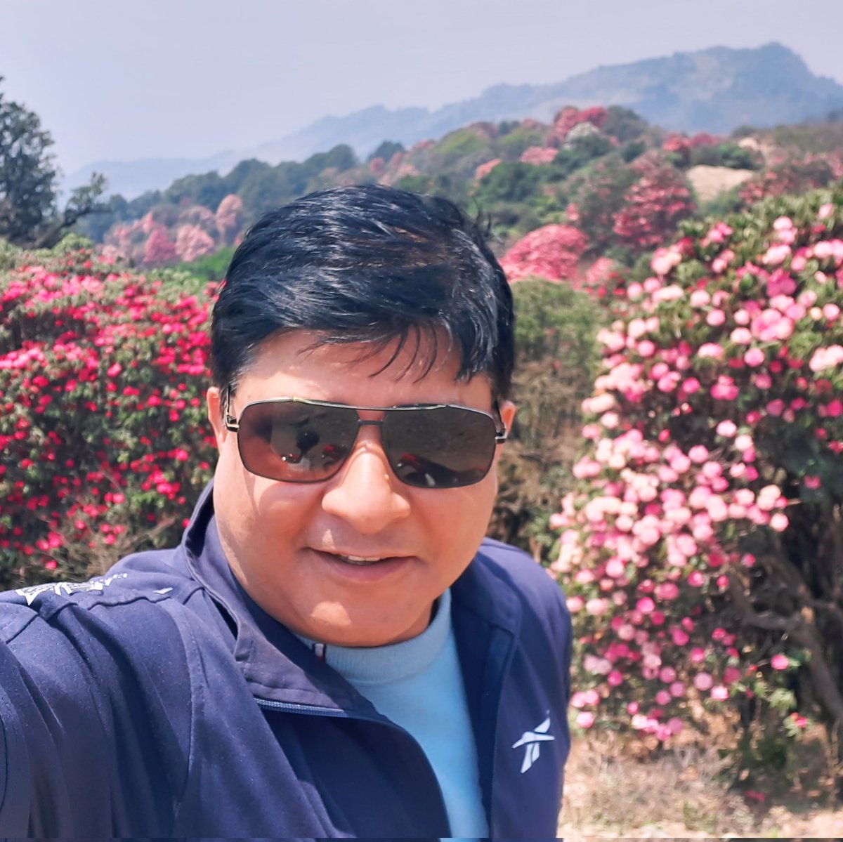 BalkrishnaNiro2's tweet photo. गुराँसकाे गाउँमा 🙏 https://t.co/MpvxYxO84A