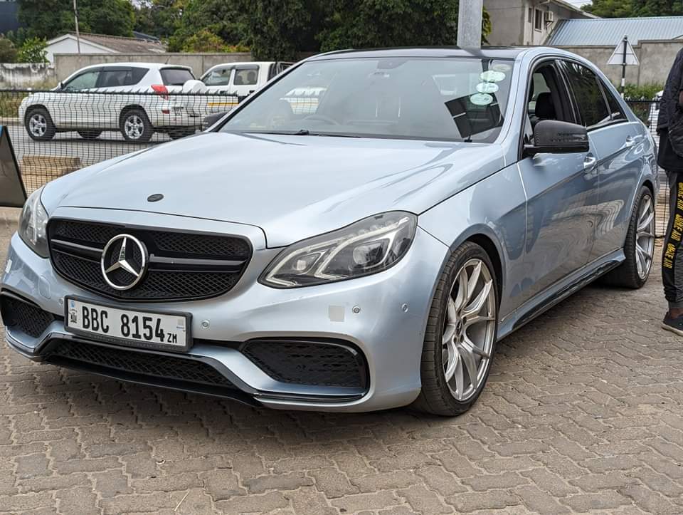 JalopyMotors's tweet photo. K310,000 Negotiable

2014 Mercedes Benz E250
2.0cc #M274 Engine
67,000Kms
Shiftable Automatic + Cruise Control
Original Color
Push Start
Leather Seats
#Recent Import
Buy &amp; Drive
Location: Roma, LUSAKA
K310,000 Negotiable
Call/WhatsApp ~ 0965465890
https://t.co/CfE9ytuNke https://t.co/duS1IB3G5H