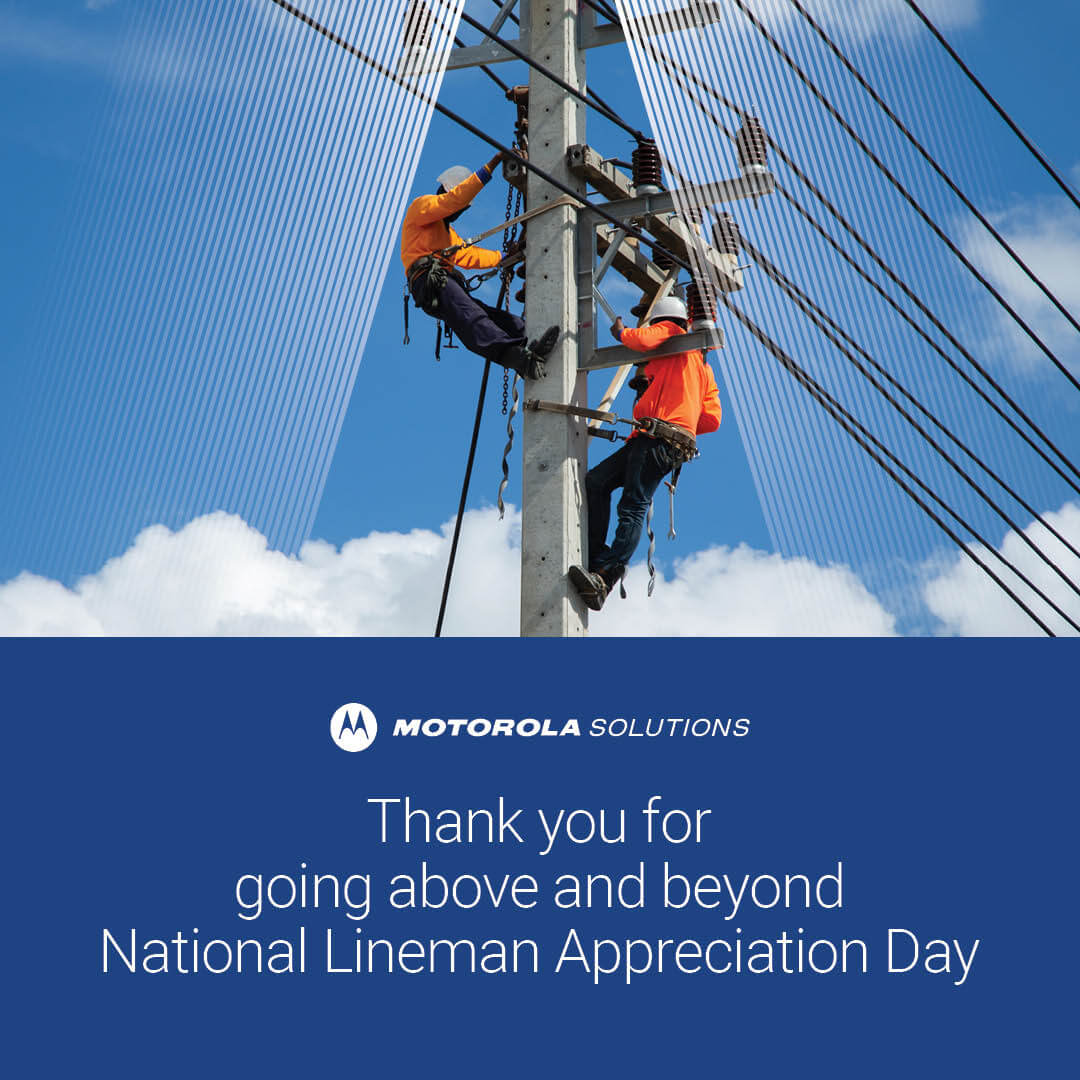 💡Thank you to the hard-working people who go above and beyond to keep our communities connected and power our neighborhoods.🏘️ RETWEET with a 💡 to show your appreciation on #ThankALinemanDay bit.ly/3UlM2e5 #LineworkerDay #Utilities #SaferCommunities #SaferUtilities