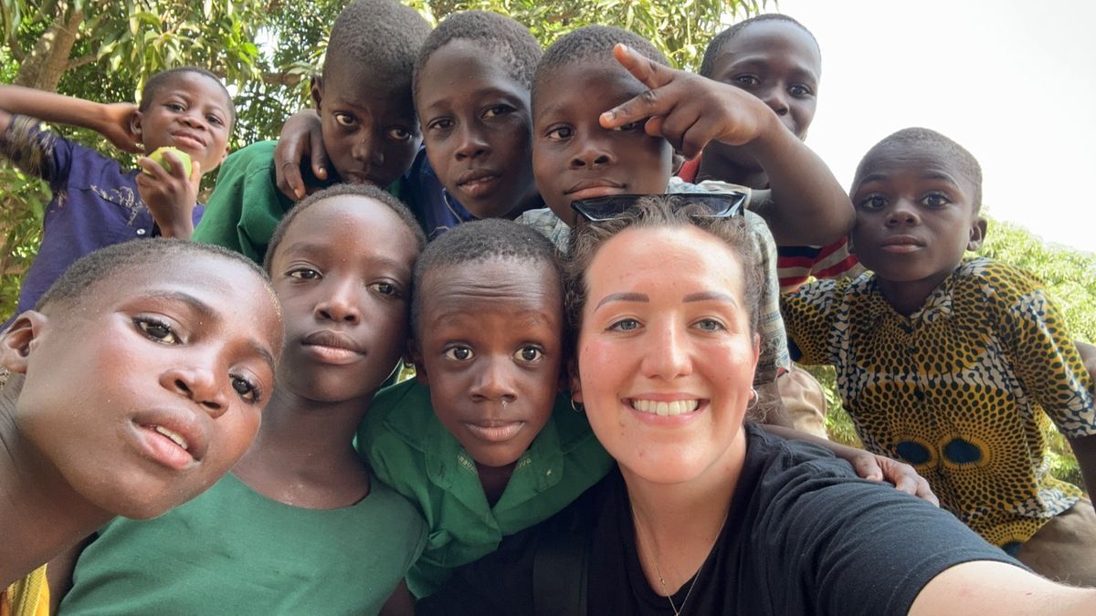 Companies including @HardySignsLtd and @cosydirect have been thanked for supporting a recent humanitarian trip to Ghana. Read more 👉 buff.ly/3U2mz8g