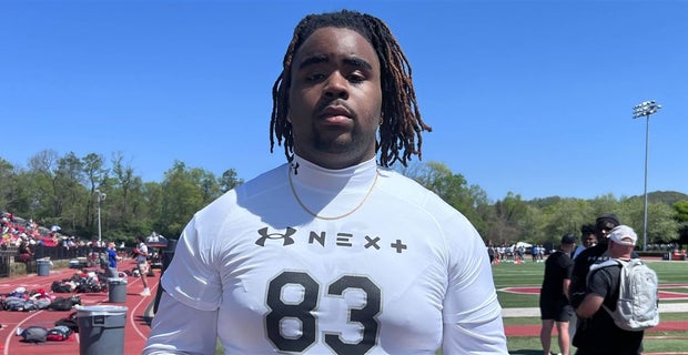 #Top247 OL Chauncey Gooden, fresh off an Alpha Dog performance at the Under Armour camp in Nashville, talks about the latest in his recruitment. Here are the heavy hitters involved ahead of his summer commitment. VIP: 247sports.com/article/top-co… @ChaunceyGooden @247Sports