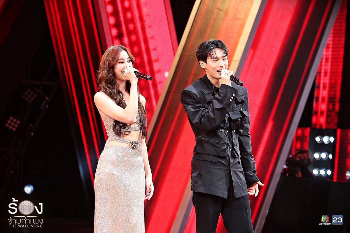 audboriruk's tweet photo. หลังกำแพงวินเม สาวสวยทุกคน ☺️

WIN AT THE WALL SONG
#TheWallSongxWIN 
#winmetawin @winmetawin https://t.co/Bbc9eYer8o