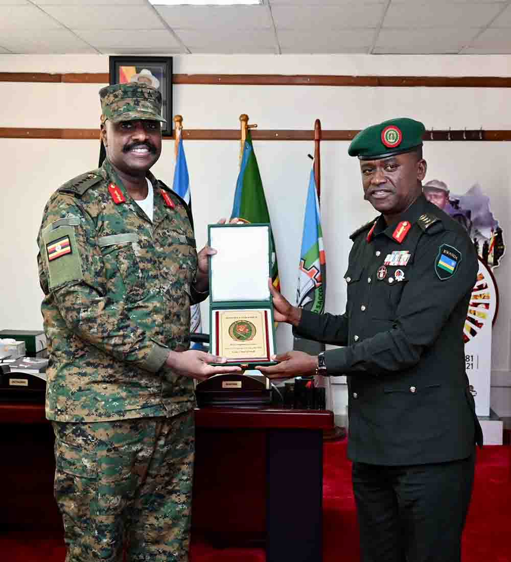 A humble person is more concerned about what is right than about being right,about acting on good ideas than having good ideas,about #embracing new truth than defending outdated position,about building the team than #exalting self. Thank u Gen Mk @mkainerugaba for being humble.