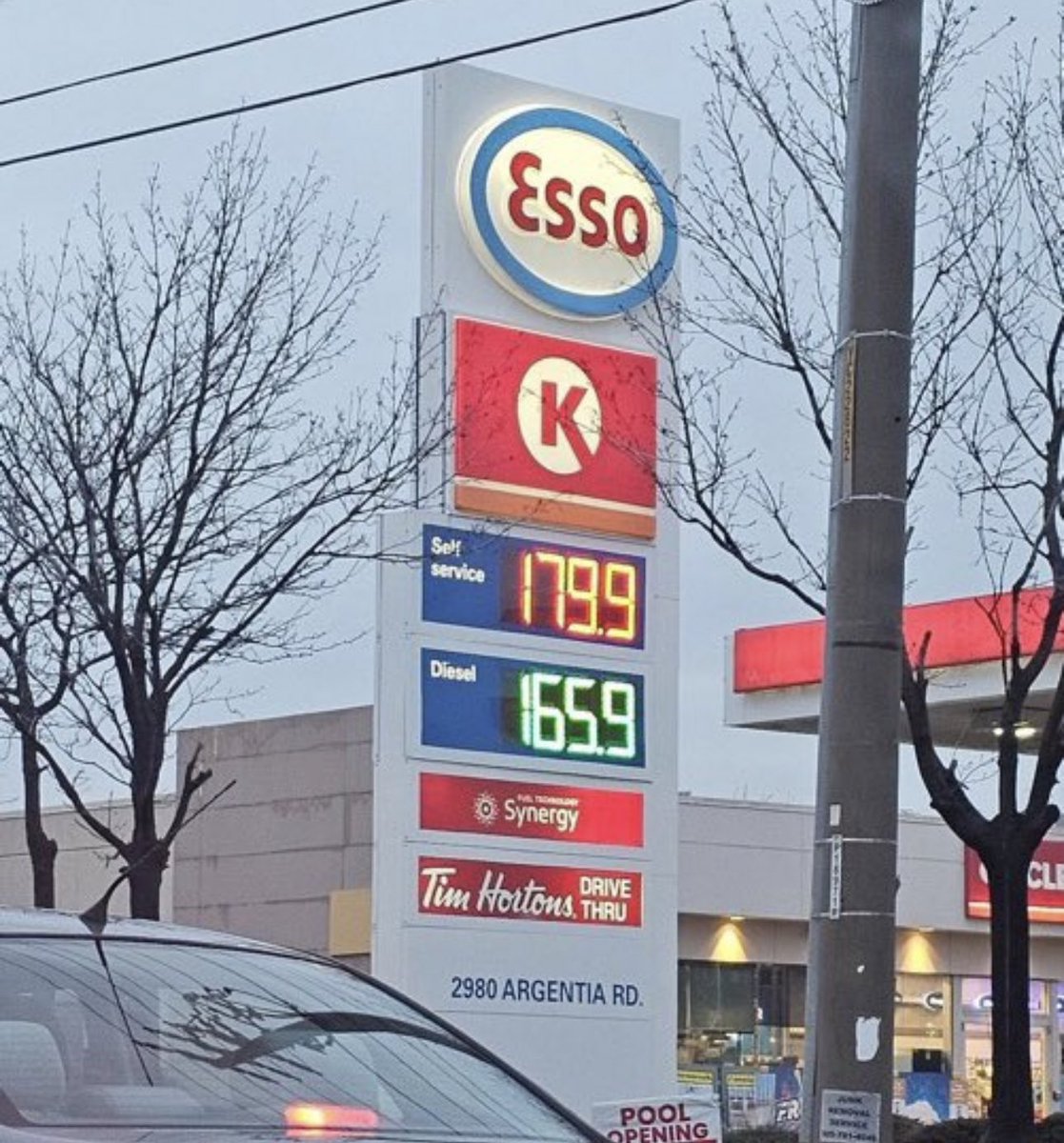 Gas prices last night vs this morning