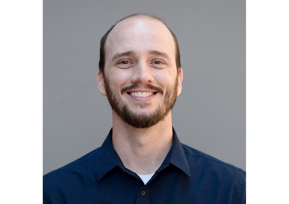 In his ECR Spotlight, @JordanRGlass1 recalls how attending the SICB annual meeting as a Master's student inspired him to take up #environmentalphysiology and how he overcomes his aversion to writing by setting aside time each day for #writing projects journals.biologists.com/jeb/article/22…