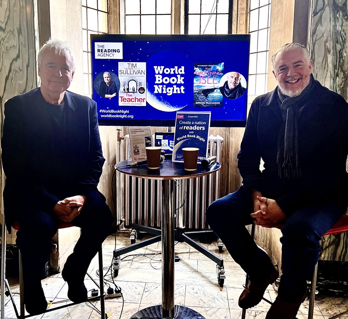 simon_mccleave's tweet photo. Thanks to the lovely staff at Bristol Central Library for hosting this event with my hugely talented mate Tim Sullivan. Big thank you to everyone who came along 😃📚🏴󠁧󠁢󠁷󠁬󠁳󠁿

@TimJRSullivan #CrimeFiction https://t.co/ehcENlOkZ7