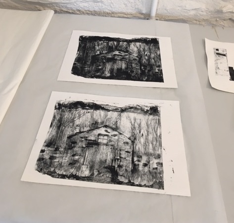 Fabulous printing with packaging event at Ystrad Fflur today, run by artist Marian Haf. To see all our events for 2024, visit our website: strataflorida.org.uk/courses-and-ev…