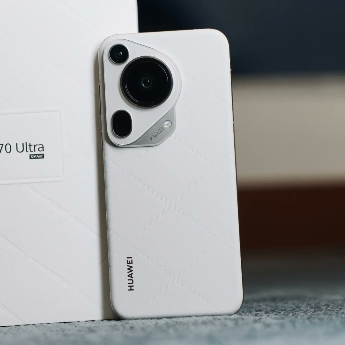 Superdroid_8's tweet photo. Nuevo Huawei Pura 70 Ultra https://t.co/bLTCgFSZJE