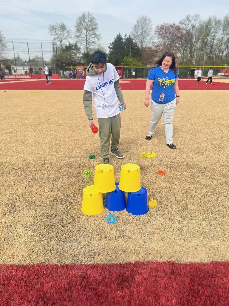 HHMS_Edison tweet media