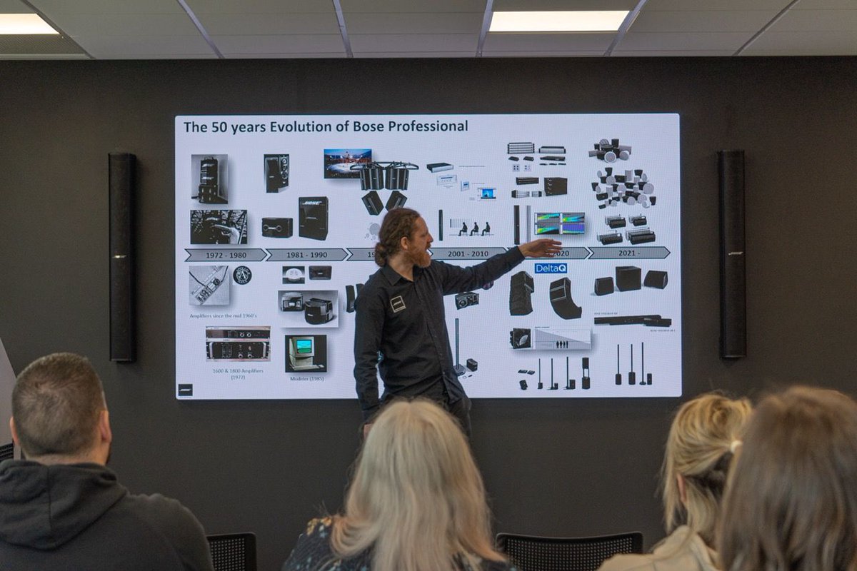 BosePro's tweet photo. We've just wrapped up an enlightening #BoseProfessional training session at @MidwichLtd  Manchester offices! 

Thanks to everyone who joined us in exploring our latest audio technologies. Stay tuned for more updates and future events! https://t.co/elWOQ1xGS8