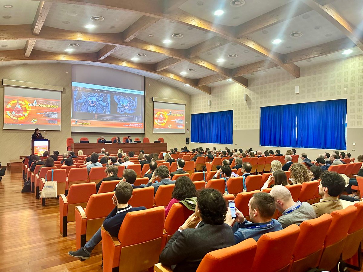 OverEventi's tweet photo. Grande successo per la 2° edizione del congresso ‘Advanced Uro-Oncology’ a Castelfranco Veneto. 
Responsabili Scientifici: Dott. Marco Maruzzo, Prof. Angelo Porreca, Dott. Matteo Sepulcri. @therealmarcodoc @PorrecaAngelo @mat_sepu
#Oncologia #Urologia #Radioterapia https://t.co/5UfbUKpNnY