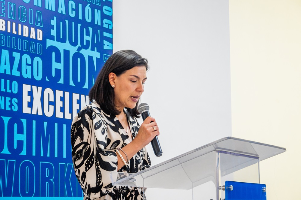 ¡Lanzamiento del libro ''Empoderando a las organizaciones de economía agropecuaria, campesina, familiar, étnica y comunitaria en los Montes de María"! 

Un esfuerzo conjunto de #UTB, <a href="/uni_cartagena/">Universidad de Cartagena</a>  y el <a href="/cpaecol/">CPAE</a>.📘💼🌱✨"