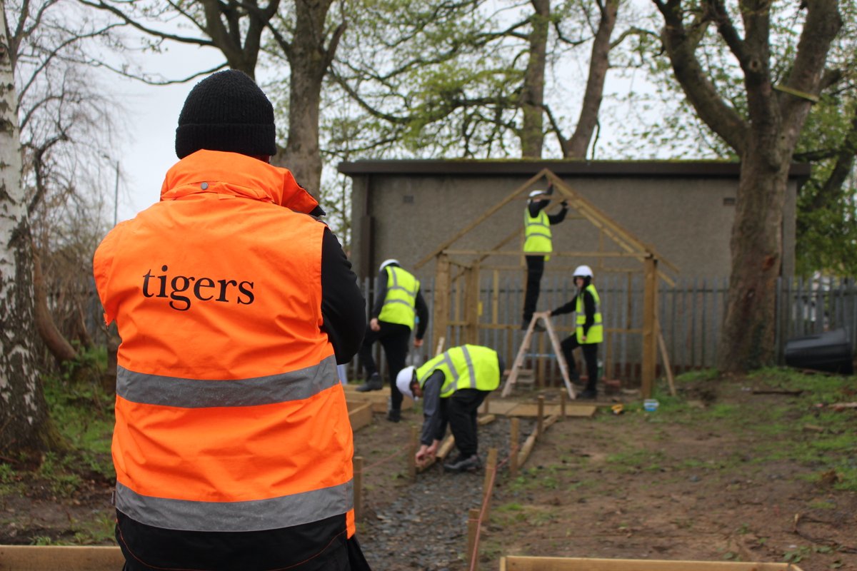 We're proud to share the fantastic work from our #FoundationApprenticeship group at <a href="/BannermanHigh/">BannermanHigh School</a>!

Throughout the year they've transformed, what was an over grown garden area into a great space, where they are building a greenhouse, planters, a path &amp; more!

#InspiringPotential