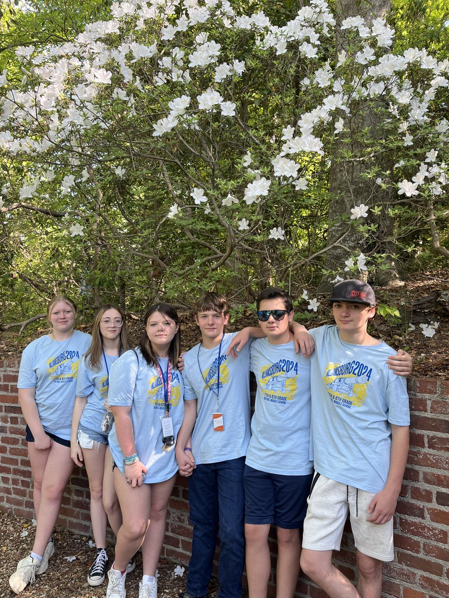 drbbettis's tweet photo. Bethel School’s middle school students had a great visit to @williamandmary this morning. #bethelallin #WeAreWatauga https://t.co/RRFBBkHUmk