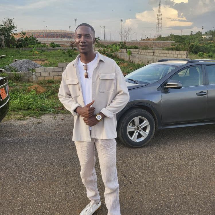 patsonil's tweet image. Kimbo Is Back! 
#KIB

❤️💬🔂