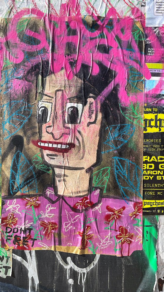 butchers_blind's tweet photo. perfect party of four paste-up
.
.
#dontfret blessing these skreets with a pastiche of paste
.
#streetart #chicago #wheatpaste https://t.co/hJ3J7AX9Rw