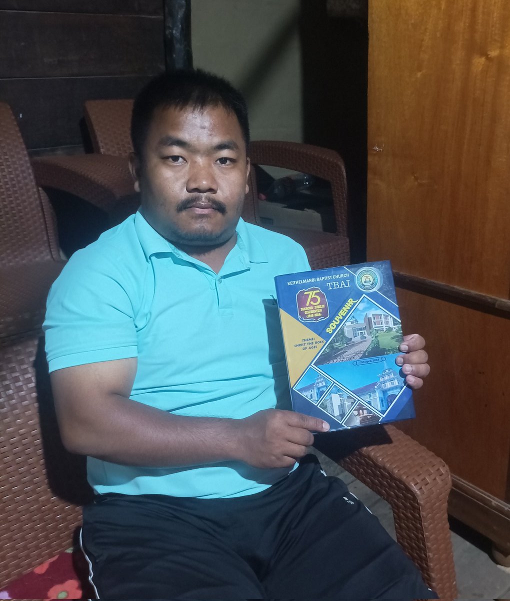 LunnLhouvum's tweet photo. Keithelmanbi Baptist Church, TBA in kum-75 lhinna Diamond Jubilee Souvenir kisodohna a TLF Vaichoi hina a "Thadou Pao kichuhna le kihilna" article kajih thei hi kakipah lheh jenge.

Asimhon pao hetbena le phatchomna a anei teidiu kakinem lheh jenge.

#Vaichoi https://t.co/gUvoM0gwJv