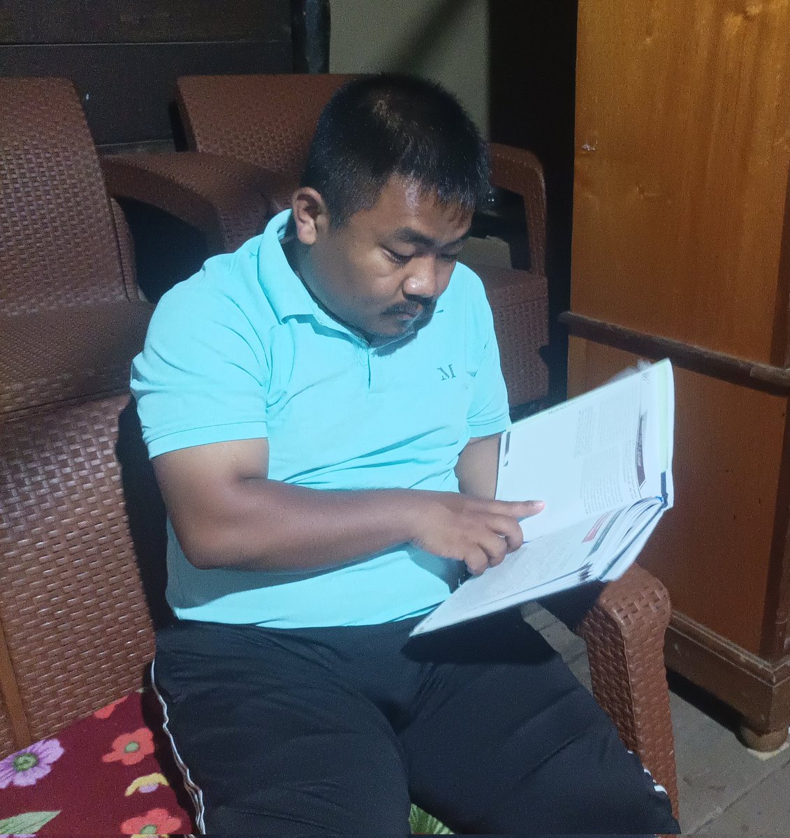 LunnLhouvum's tweet photo. Keithelmanbi Baptist Church, TBA in kum-75 lhinna Diamond Jubilee Souvenir kisodohna a TLF Vaichoi hina a "Thadou Pao kichuhna le kihilna" article kajih thei hi kakipah lheh jenge.

Asimhon pao hetbena le phatchomna a anei teidiu kakinem lheh jenge.

#Vaichoi https://t.co/gUvoM0gwJv
