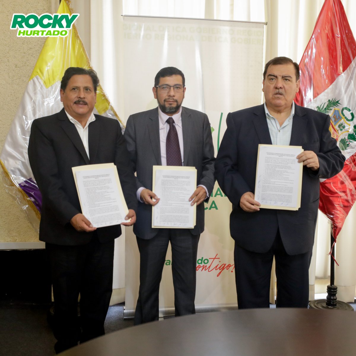 Rocky_RegionIca's tweet photo. 👉Fecha histórica para las regiones de #Ica y #Huancavelica. Ambas regiones hermanas nos hemos reunido con la finalidad de instalar el Consejo de Recursos Hídricos de Cuenca Interregional Tambo – Santiago – Ica. #CRHCI #TSI 🌱💧. https://t.co/dmz3p6Iwql