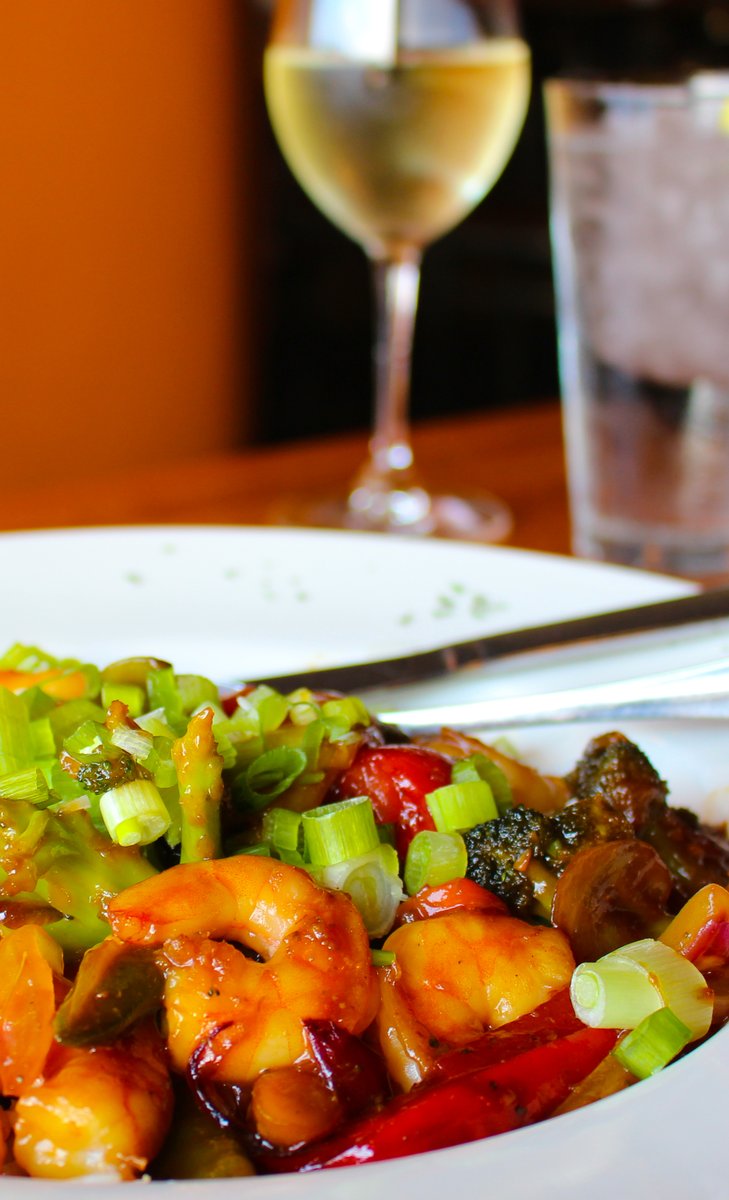 KaladisBistro's tweet photo. Escape the hustle and bustle of your day and treat yourself to a delightful lunch experience with us! 🤩 

📍 1716 S Minnesota Avenue | Sioux Falls, SD 57105 https://t.co/oO3MVJYJnr