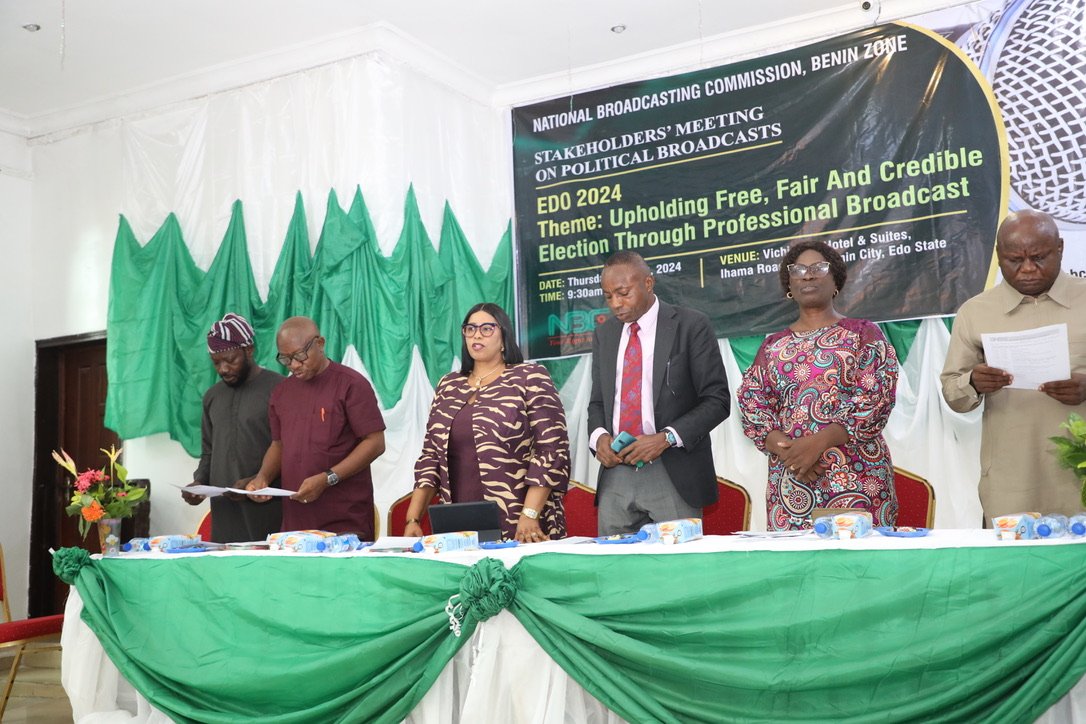 More photos from the stakeholders meeting.