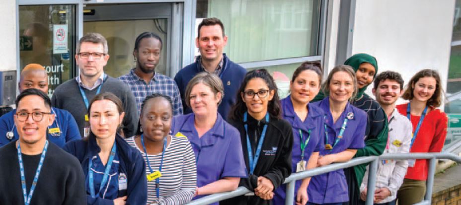 ⭐️Our @home service grown so much in 10 years! These are the champions assisting around 5k patients a year giving right treatment in the comfort of their home. Well done!⭐️ #TeamILS #patientcare #CelebratingCommunityServices #OurNHSPeople @NHS @GSTTnhs @gstt