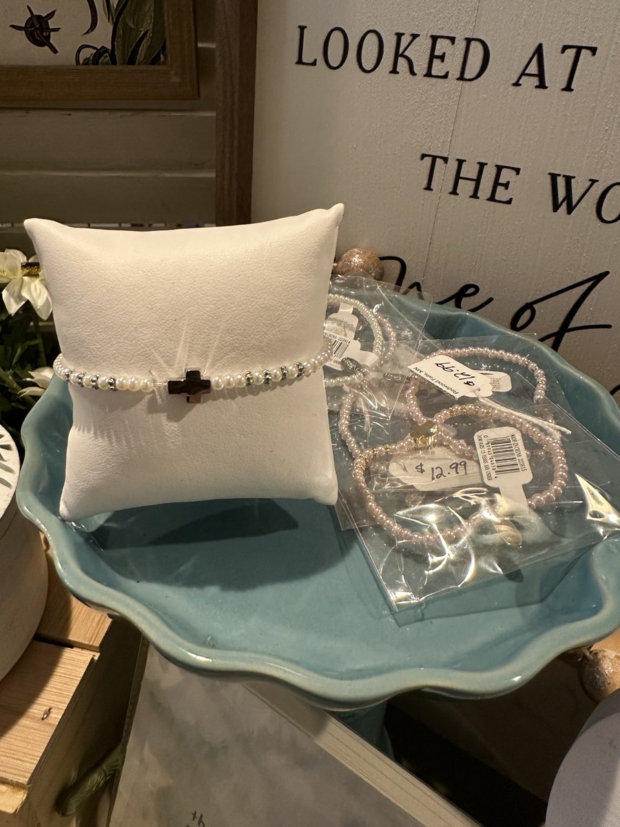 Blossom Town tweet media