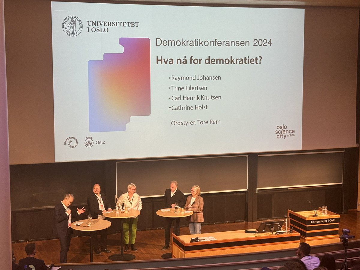 #Democracy conference today by UiO Demokrati on the state of democracy in 🇳🇴 and abroad, the war in Ukraine, the green transition and global health, among others. Thank you to @UniOslo and all of the speakers for valuable insights on important topics! #Demokratikonferansen2024