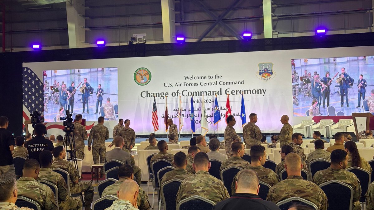 The Qatari Armed Forces honored our close security partnership by hosting the @USAFCENT change-of-command ceremony on Al Udeid Air Base. @CENTCOM Cmdr. Gen. Kurilla presided. Qatari leaders joined me to welcome Lt. Gen. France and honor departing leader Lt. Gen. Grynkewich.
