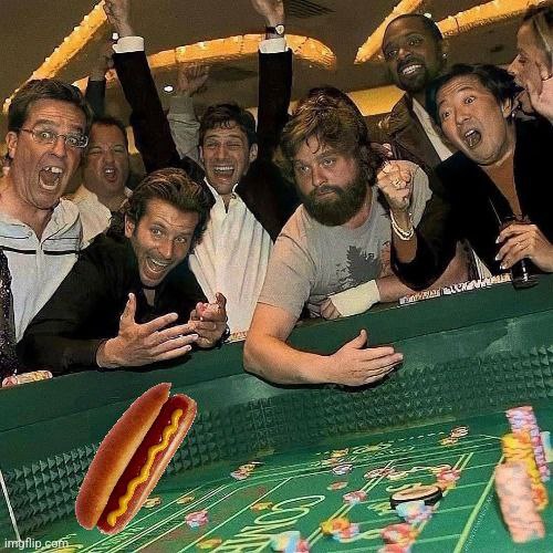 CallmePecoo's tweet photo. @Crypto_Coffee So much control! $COST https://t.co/XdxMcHoJwP