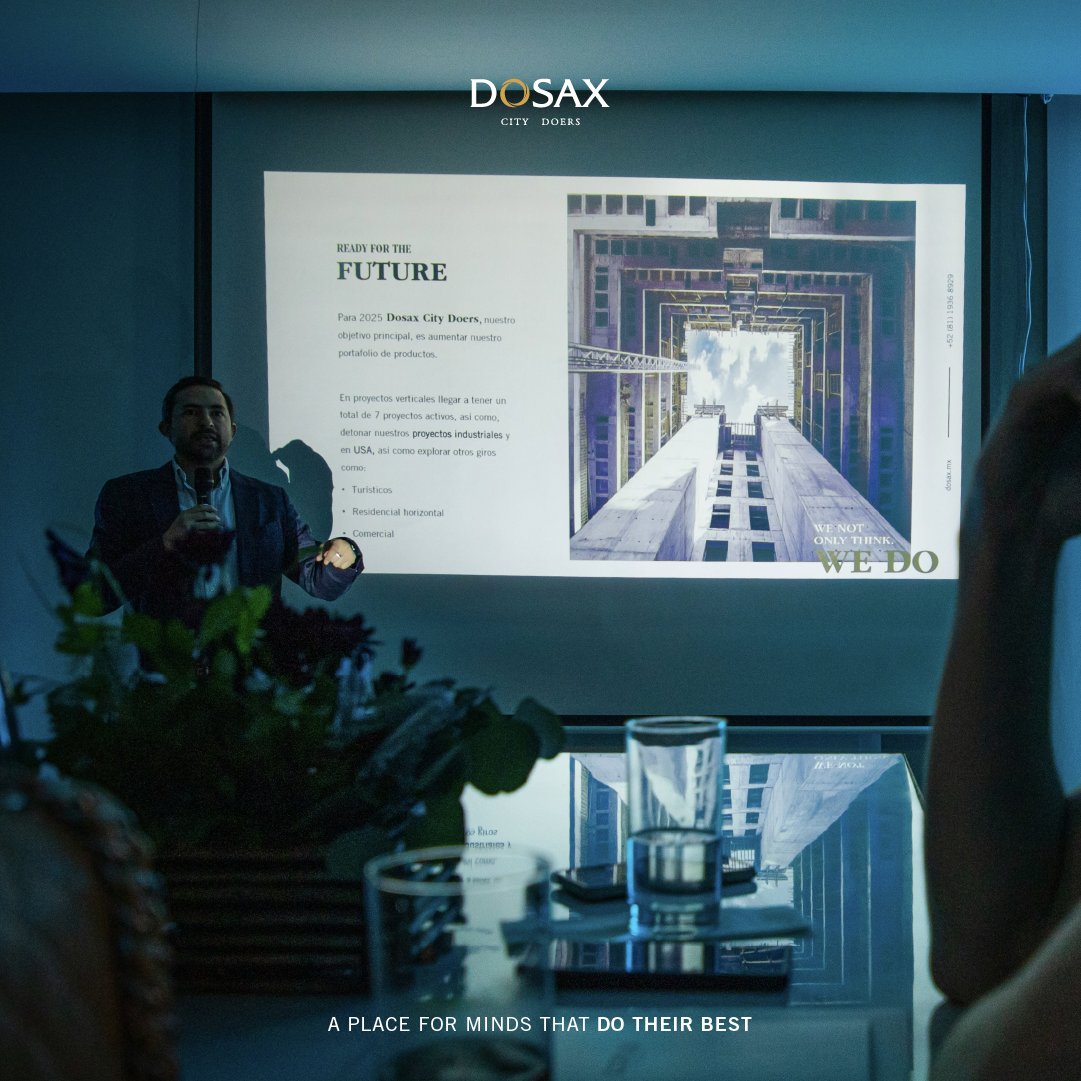 DosaxOficial's tweet photo. Juntos impulsamos nuestros proyectos hacia el éxito, es el resultado del trabajo en equipo y la pasión por la excelencia. ✨
.
#Dosax #CityDoers #ProyectosUnicos #InversiónSegura #DesarolloInmobiliario #ConstruyendoSueños #Monterrey #BienesRaíces #InversiónInmobiliaria #Qorus https://t.co/rachLfJJm6