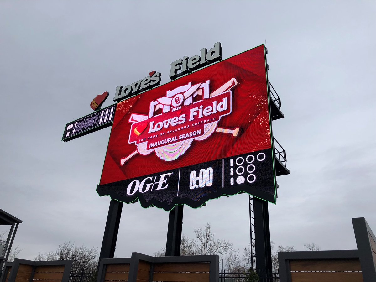 News: Oklahoma-Shaped Video Scoreboard Has Arrived at Love’s Field from Daktronics. @OU_Athletics softball brings state to life with LED technology. bit.ly/3Jpyyba #DakCollege $DAKT #BoomerSooner