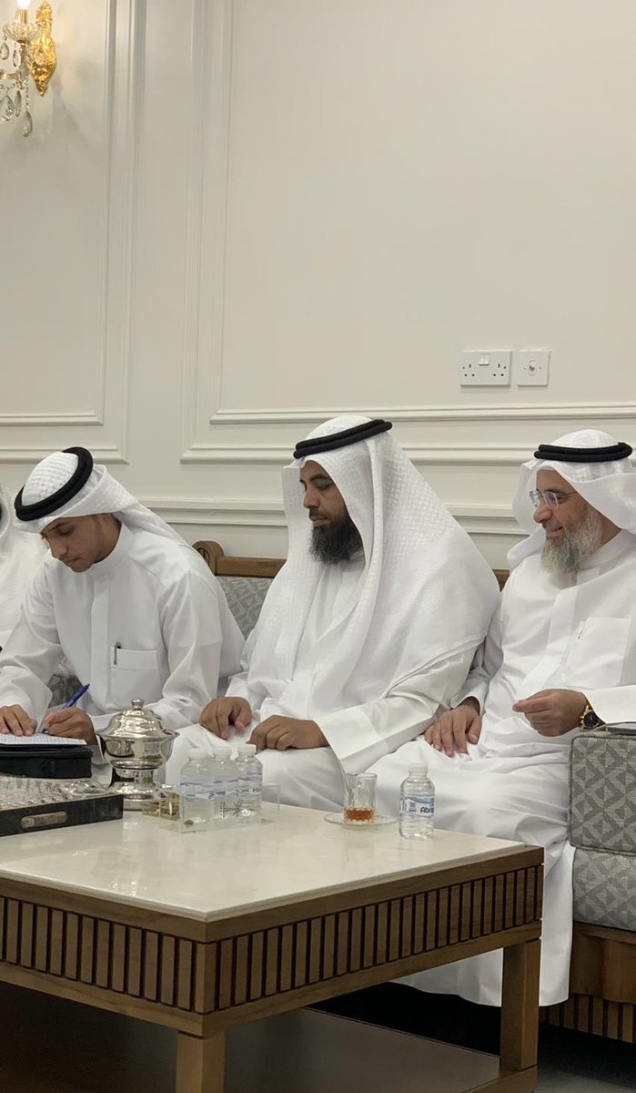 muath_alfadhli's tweet photo. الحمدلله الذي بنعمته تتم الصالحات
                 تم بحمد الله عقد قراني
    سائلاً المولى عز وجل التوفيق لي ولكم https://t.co/QniUyYhDTQ