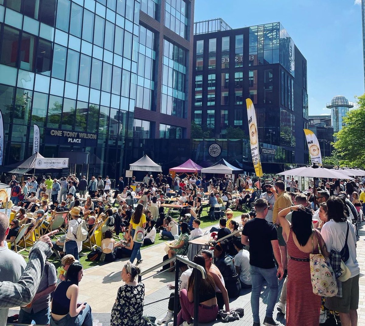 Glorious @ManJazzFest vibes last year. 

We’re ready to host world class music artists again this year down at the Main Stage on #FirstStreet 😎🎺🎼 

#mjf2024 #manchester #jazzfestival