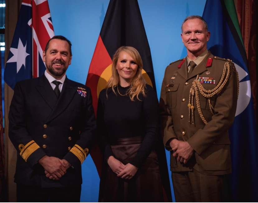 Privileged to chair an event last night on UK-AU defence cooperation with Rear Admiral James Parkin & Brigadier Grant Mason for @BritAusSociety at @AusHouseLondon. So rare, and important, to have two such senior officials able to speak candidly on the evolving strategic context.