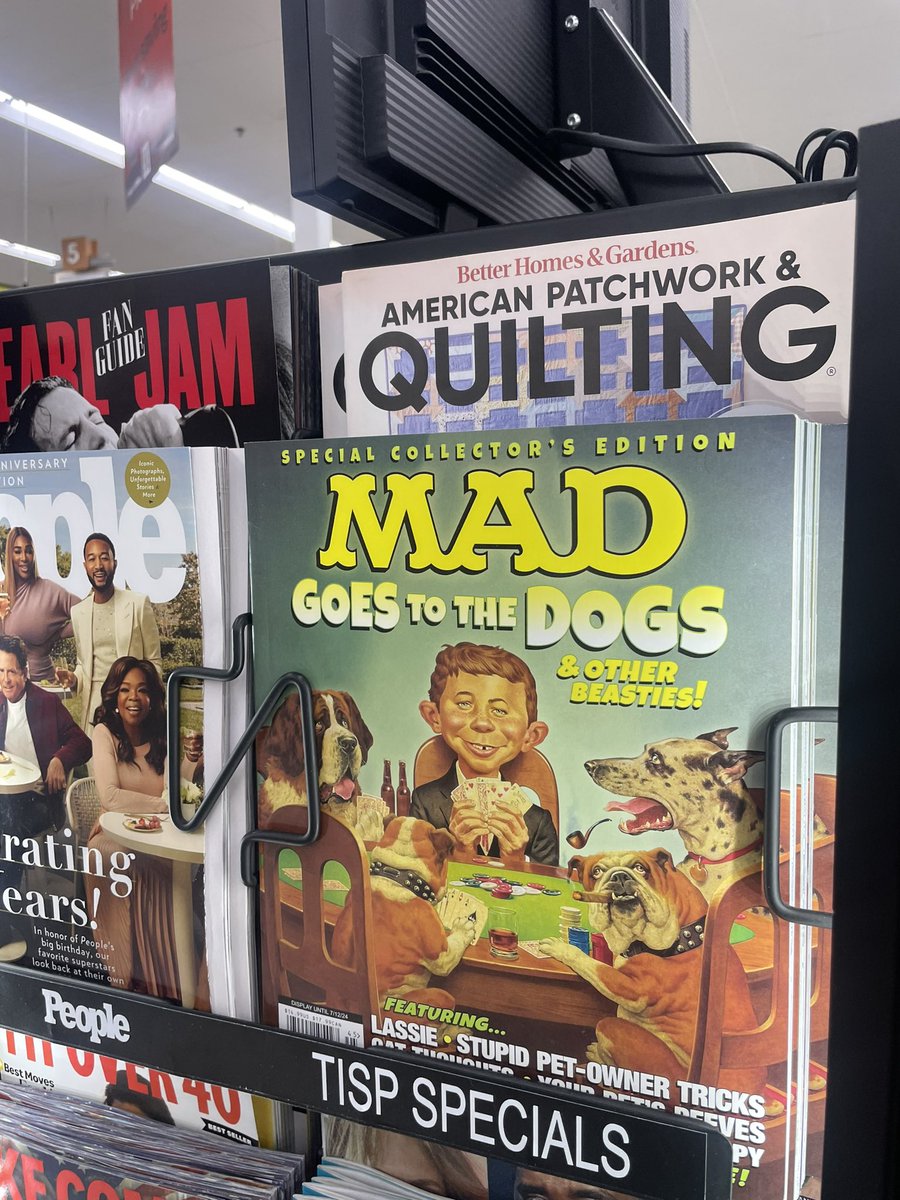 Saw this in the checkout aisle at HyVee. I LOVED Mad Magazine as a kid, made me so happy to see on a shelf in modern times - of course it costs $15 now. Alfred E. Neuman for president. #madmagazine