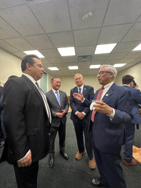 As a co-chair of the U.S. - Philippines Friendship Caucus, I had a number of good meetings with Ambassador Jose Romualdez, Speaker Martin Romualdez and other Filipino representatives this week.