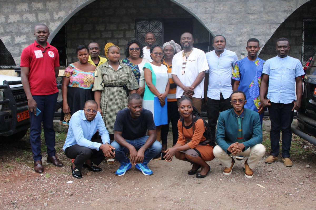 AJESHCameroon's tweet photo. AJESH proudly hosted the 32nd edition of the OIE (External Independent Observatory) coordination meeting on April 17, 2024, at its office in Limbe. The primary focus of this gathering was to evaluate the OIE's field activities, carried out by the coordination members. https://t.co/jrtMvrrvDS
