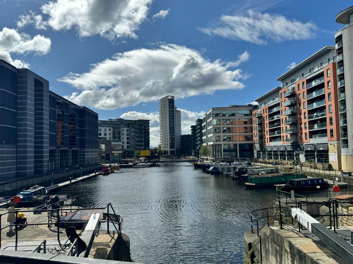 💫 Yesterday we were delighted to attend the <a href="/BIDFoundationUK/">The BID Foundation</a> 'Growth Through Partnership' event celebrating 20 years of #businessimprovementdistricts

It's always great to hear about leveraging partnerships to increase the impact of contributions into places 🤝 <a href="/PlaceManagement/">IPM</a>