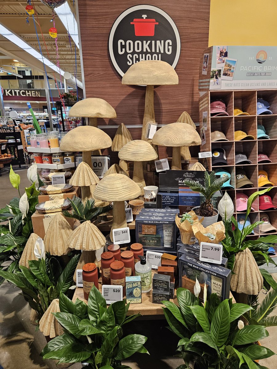 This month in Des Peres Schnucks shenanigans, a four foot tall wooden mushroom.  It can be yours for the low price of $125!
