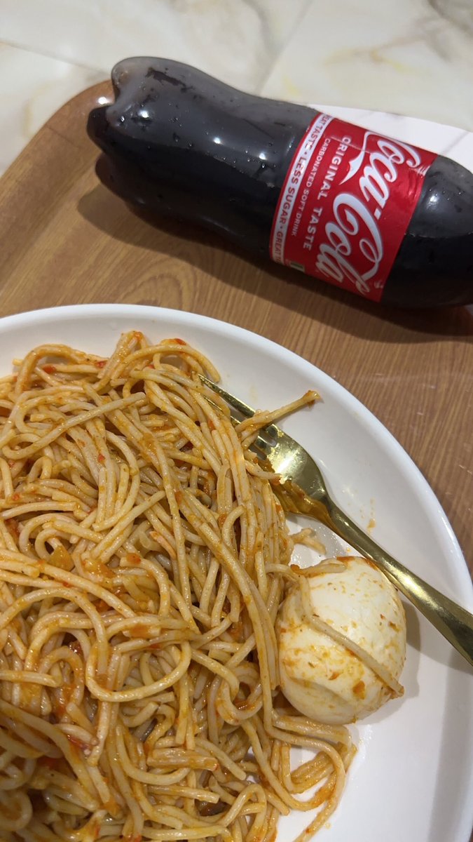 Danielo78831699's tweet photo. Abeg Try Dey chop food  $BEYOND all circumstances . You need it. https://t.co/CyzIlQ7wjG