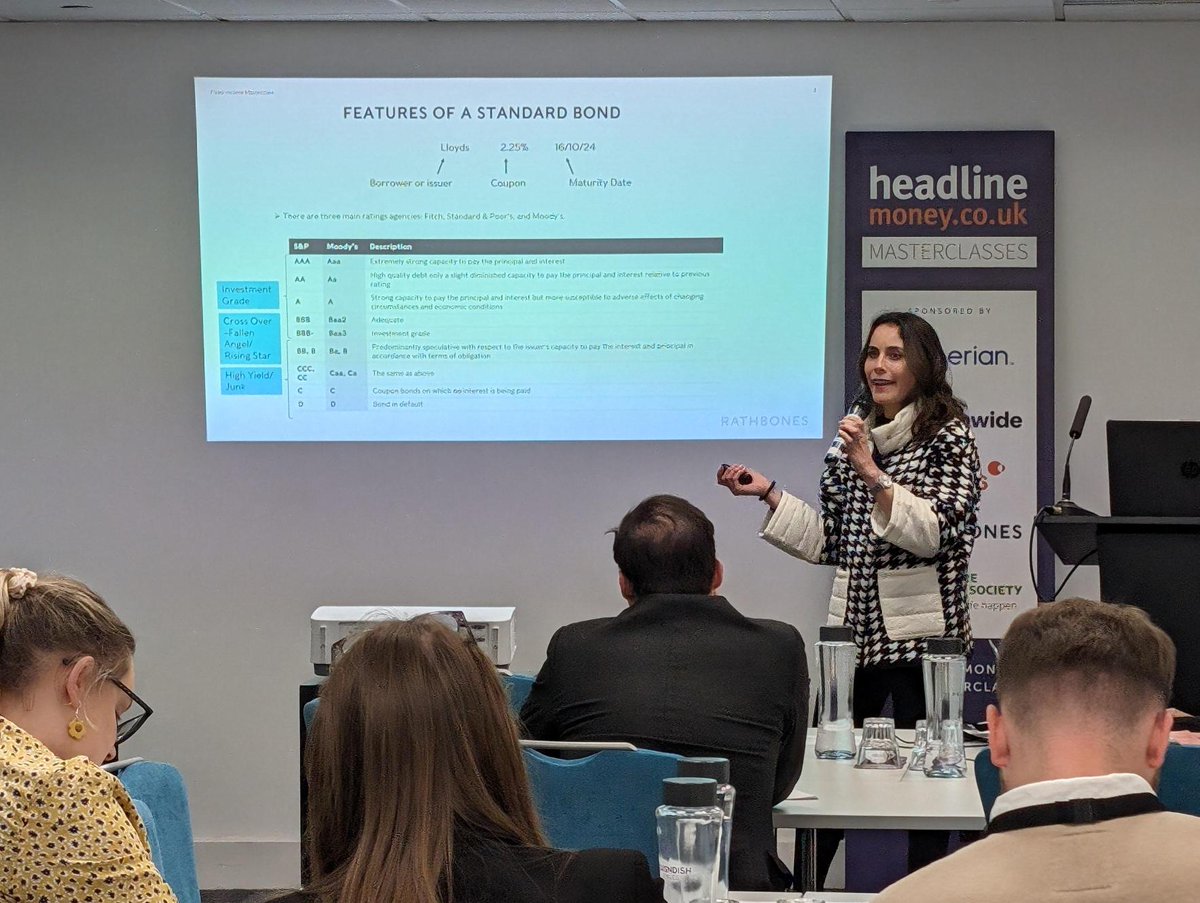 Thanks Christie Goncalves @RathbonesGroup for demystify an asset class which is often seen as more complex for financial journalists at #HMMasterclass 👏