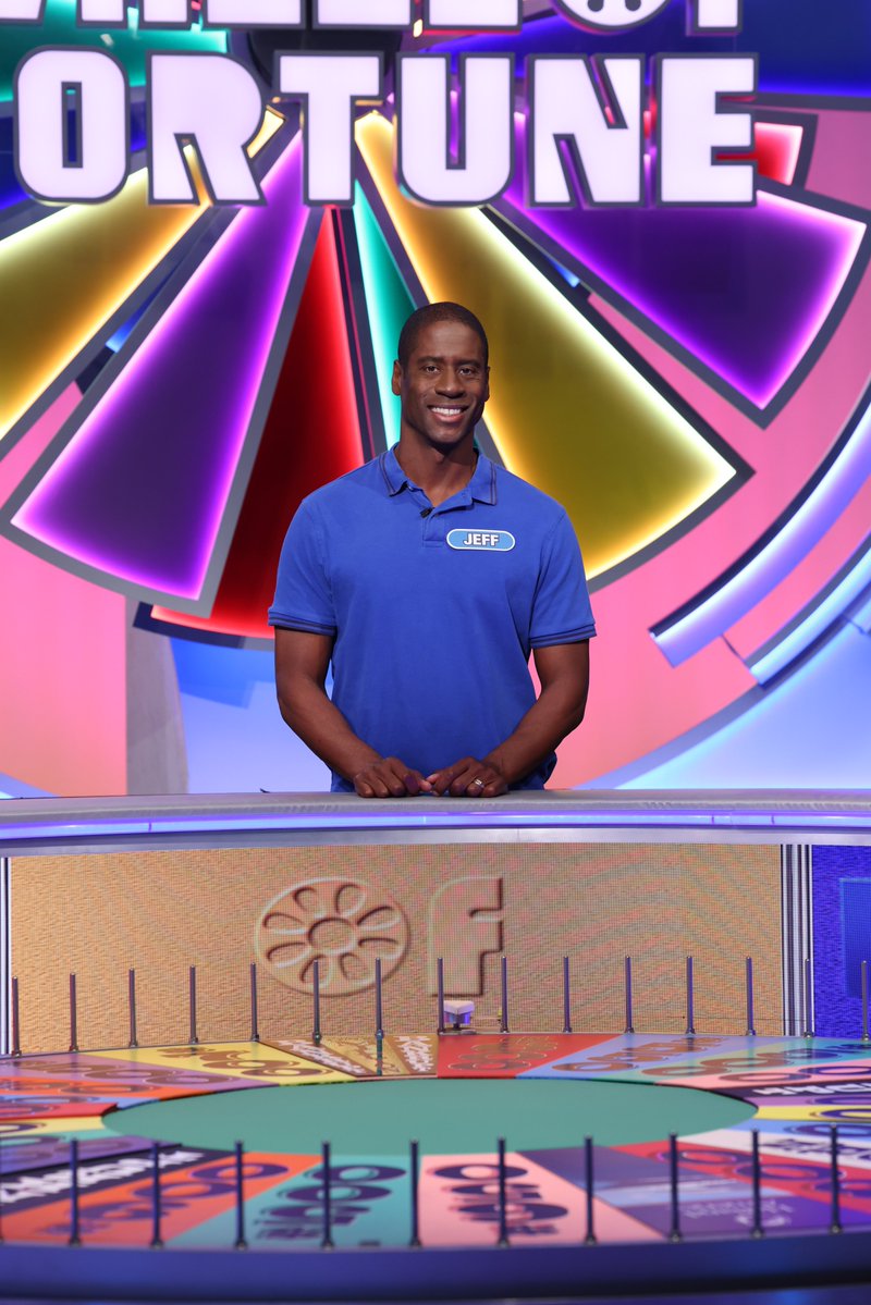 I was a contestant on Wheel of Fortune! You can watch my episode this coming Monday (April 22). It was a real honor to be a part of Pat Sajak's final season.
@WheelofFortune @MastersSwimming @USASwimming #WheelOfFortune