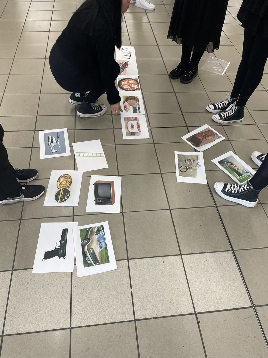 Miss Curran tweet media